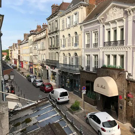 Le Plein Centre * Τρουά