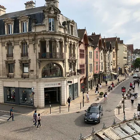Le Plein Centre Troyes